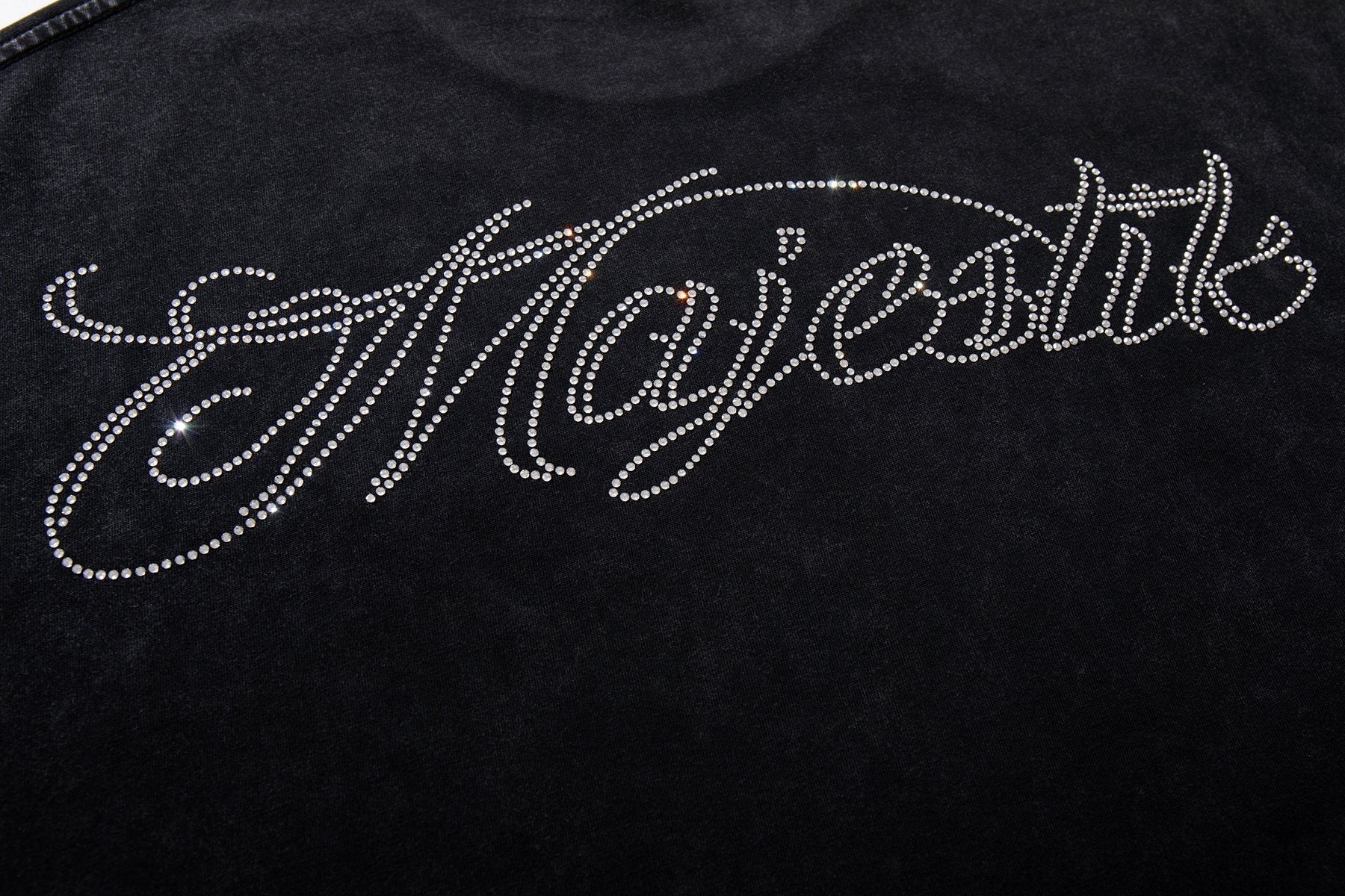 MAJESTIK P71 Rhinestone Graphic T-Shirt — detail