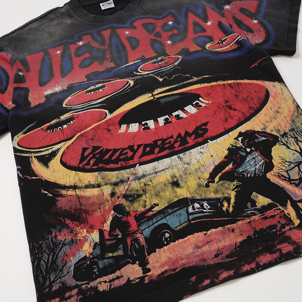 VALLEY UFO Graphic Washed Black T-Shirt — detail