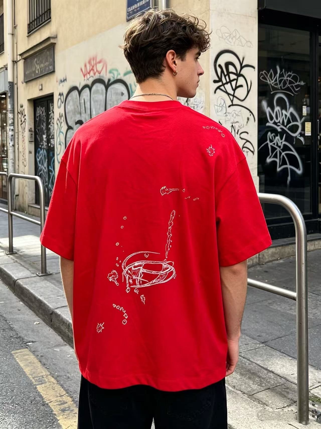 Hellstar Red Graphic Short-Sleeve T-Shirt — model