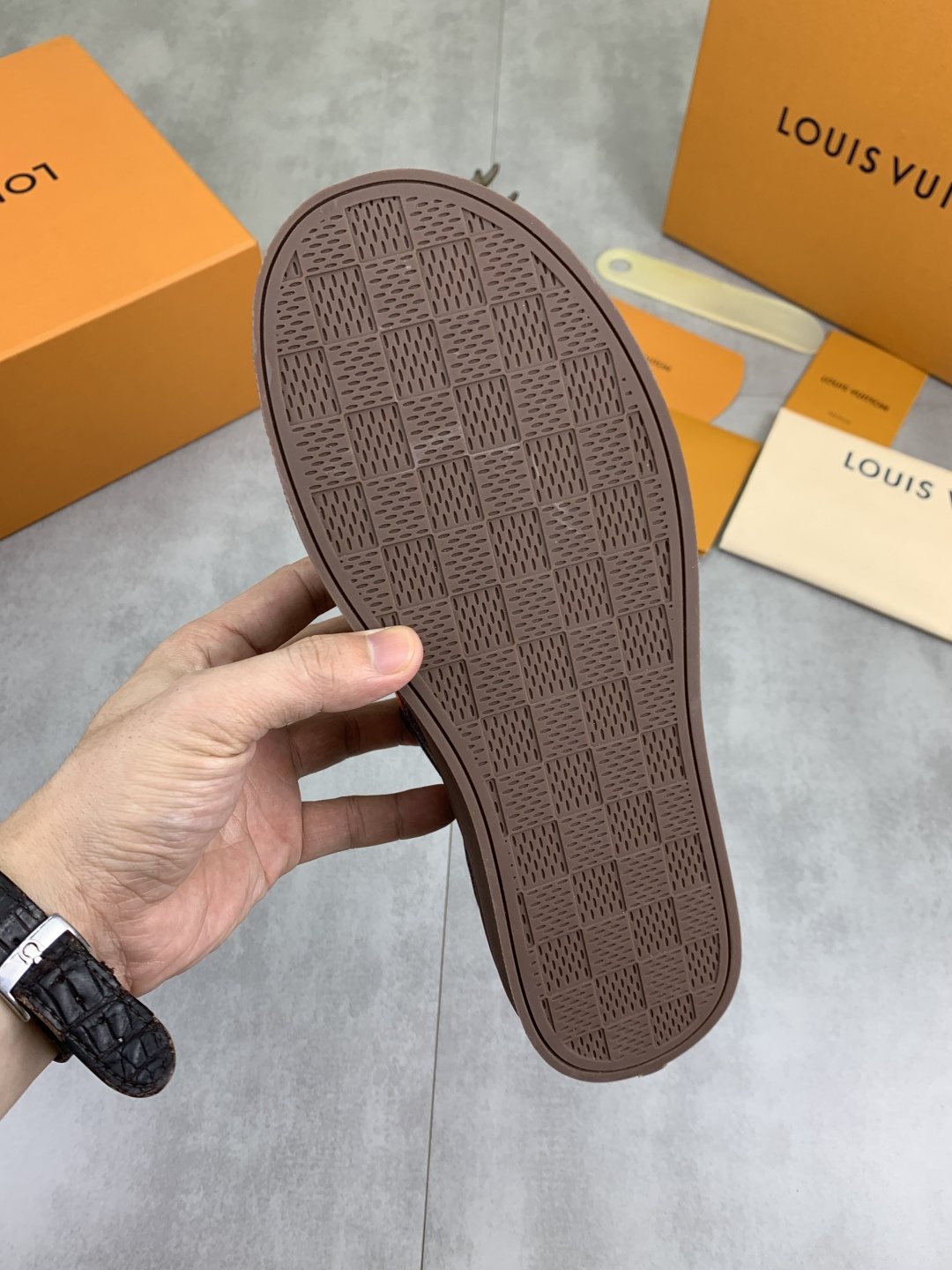 Louis Vuitton Floral Print Slip-On Shoes — detail