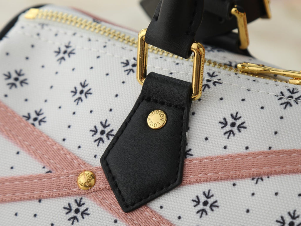 Louis Vuitton Speedy Soft Pink-Band Textile Handbag — detail
