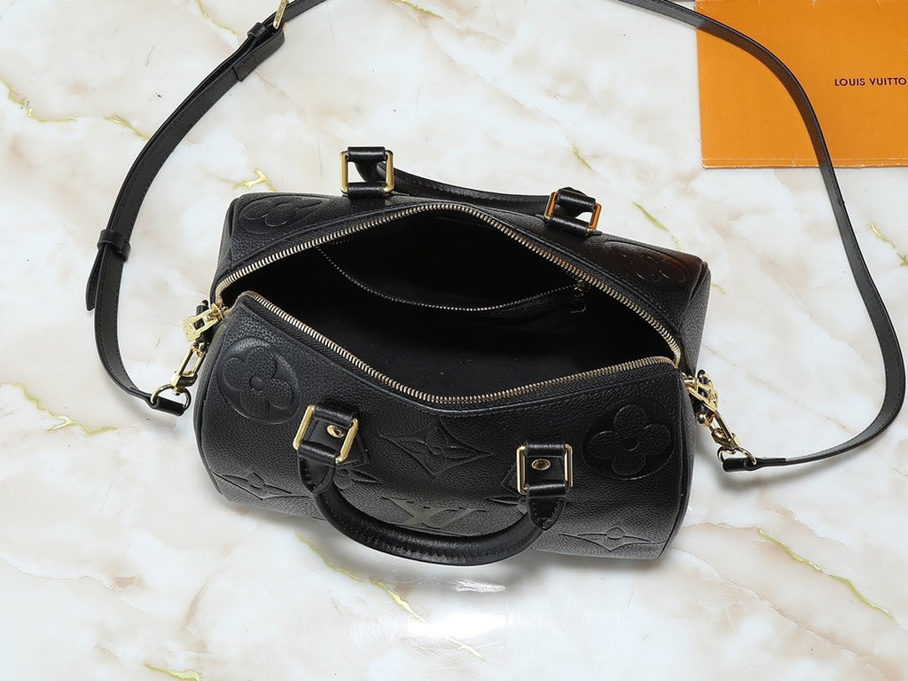 Louis Vuitton Speedy Bandoulière Monogram Empreinte Handbag — detail