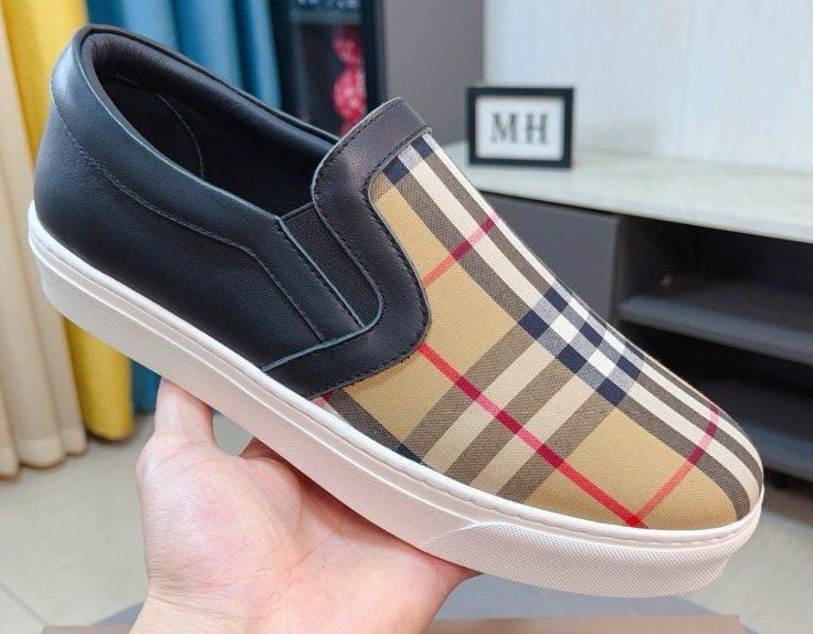 Burberry Men's Beige Plaid Slip-On Shoes — front