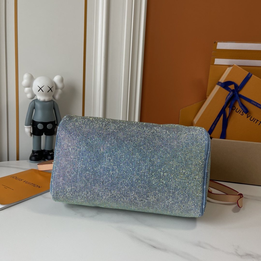 Louis Vuitton Speedy Bandoulière Crystal-Embellished Boston Bag — detail