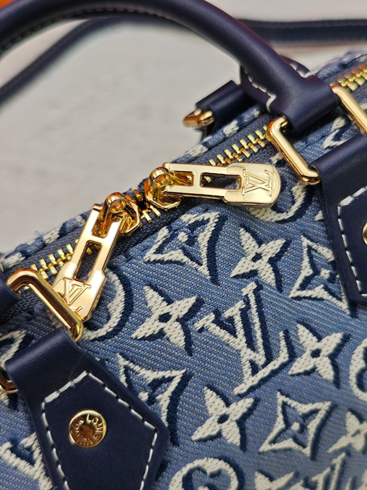 Louis Vuitton Speedy Bandoulière Blue Monogram Handbag — detail